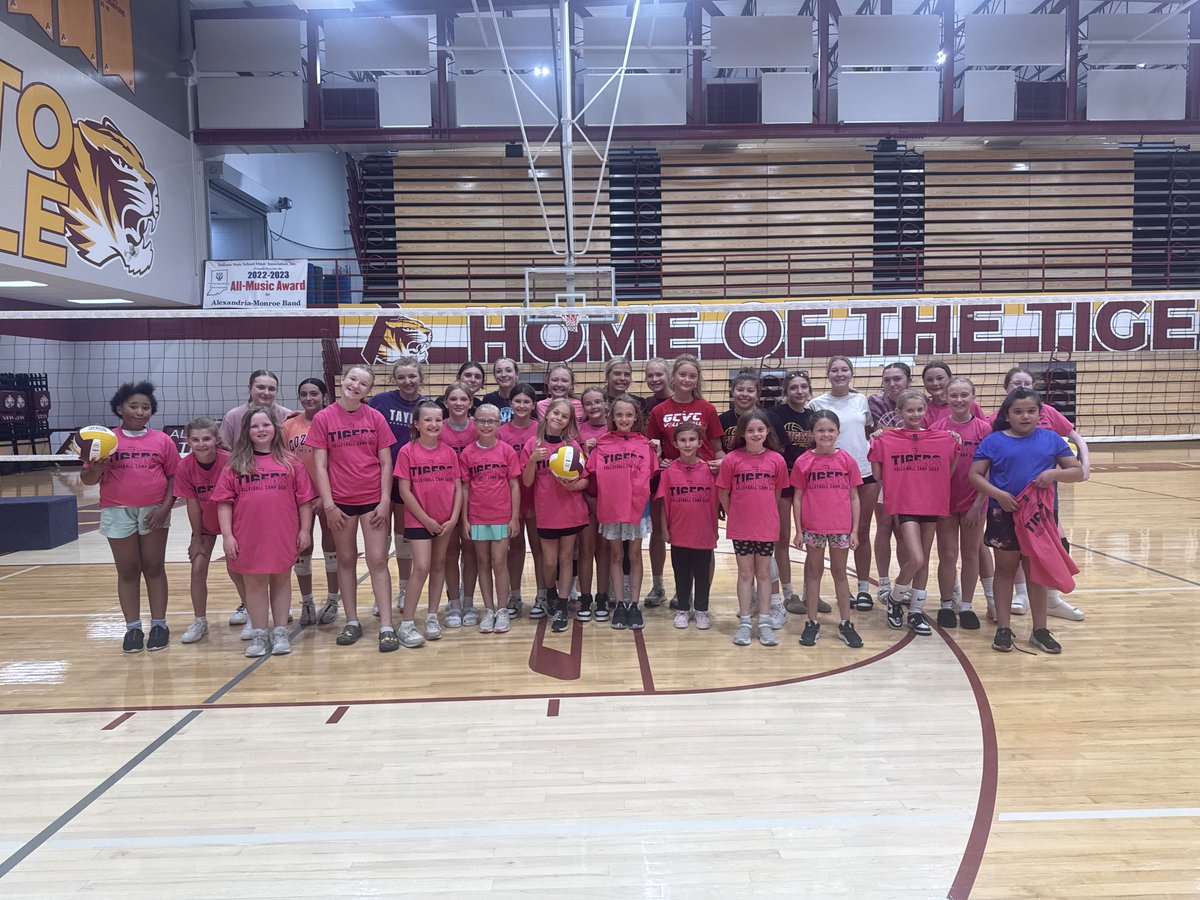 AMHS Volleyball Kids Camp last week 😁