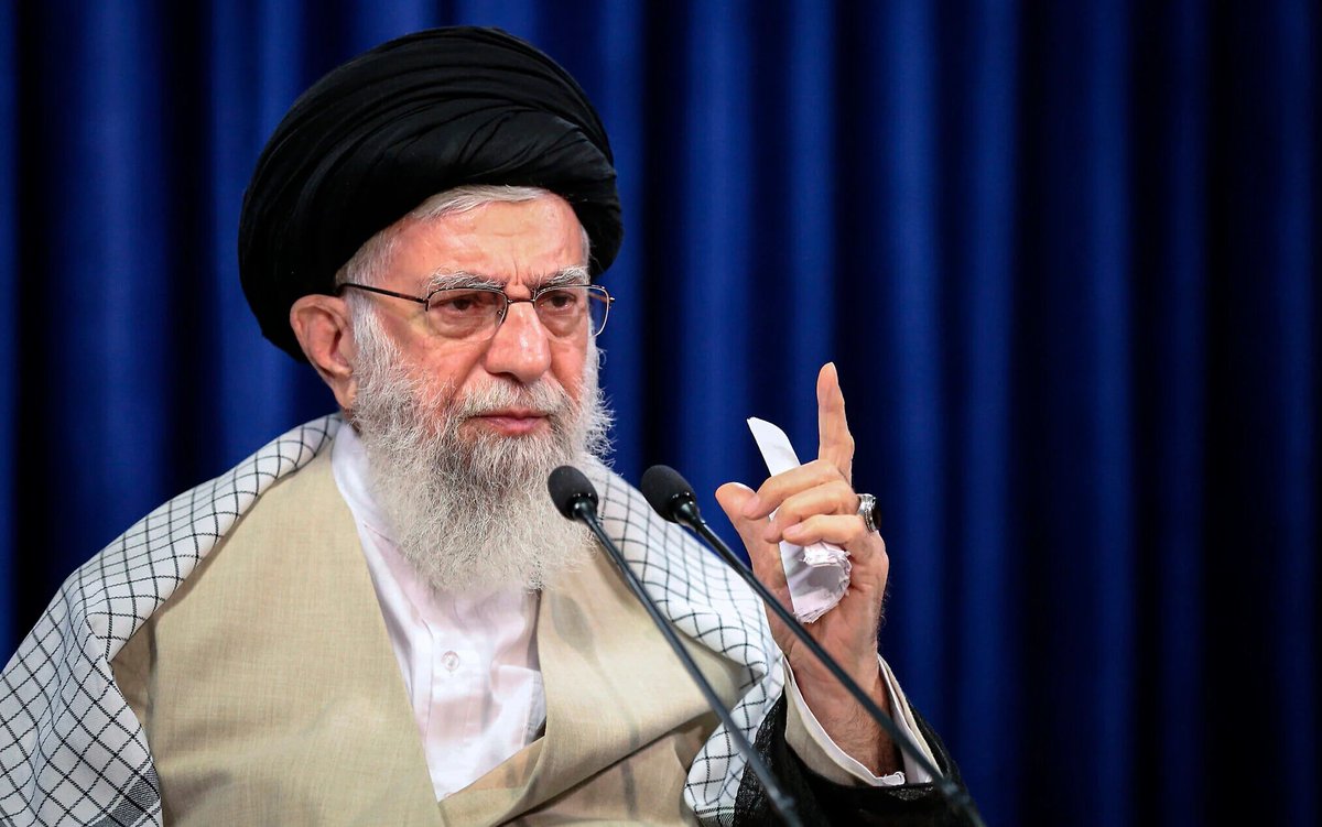 jacksonhinkle's tweet photo. 🚨🇮🇷BREAKING: Rumours in the Iranian media that Grand Ayatollahs across the region have been told to issue fatwas for Jihad against Israel and the US in the event of an attack on Iran. https://t.co/o6Pz3cvIPB