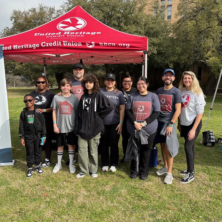 With every step, we walked with purpose 💛 Our UHCU team showed up strong for the Foundation Fighting Blindness, joined by family and friends. It’s always an honor to be part of something bigger than ourselves.

#visionwalk2025 #creditunion