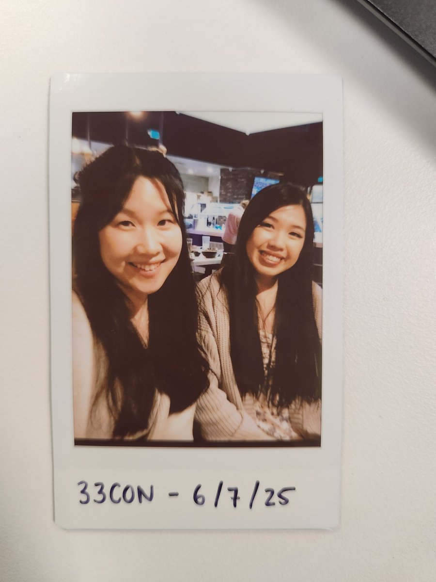 I attended 33con to hang out with <a href="/QQobes33/">QQobes33</a> last weekend :) 

(ft. the cutie <a href="/Cherbe4rr/">Cherbe4r</a>)