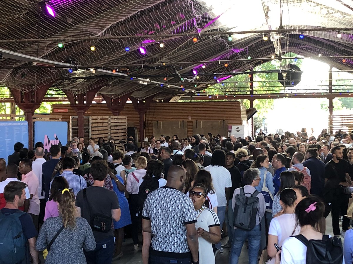 Soirée des Lauréats de l’Appel à Agir In @Seinesaintdenis . Une joie immense de pouvoir rencontrer et échanger avec les porteurs de projets sur l’eau, la nature en ville et la transition écologique.