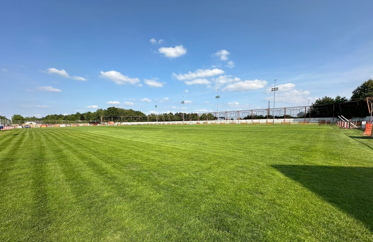 BilstonTownFC's tweet photo. Plenty of hard work has gone into prepping the pitch for the coming season. The start of June and it’s already paying off. 
Lessons learnt from previous years and just look at it 🤩🧡

@MidlandLeague https://t.co/bTReTBJRba