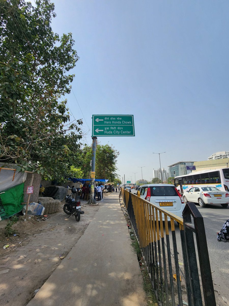 AmitParsad27's tweet photo. Huda City direct is wrong @gurgaonpolice @nitin_gadkari @mlkhattar @RaoNarbir https://t.co/Z8WQ4V2MK6