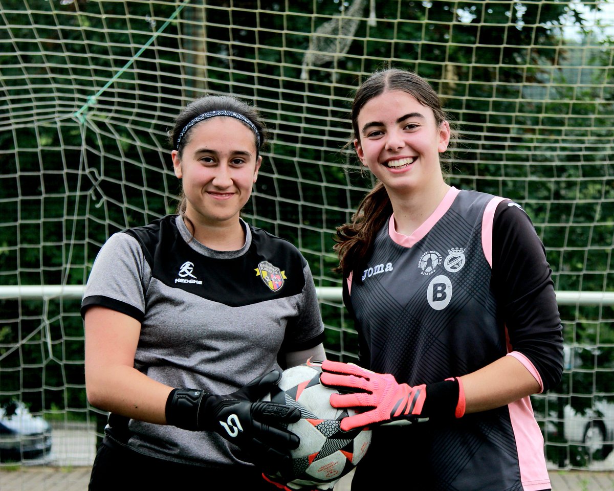 Federación Vizcaína de Fútbol (@fvf_bff) on Twitter photo 🔴 La Selección de Bizkaia cadete femenina ha celebrado hoy miércoles en Errebale un entrenamiento.
⚽️ El combinado que dirigen Borja Gómez y Janire Beitia prepara el Torneo que se celebrará en Bergara este sábado 14.
🏟 Agradecemos al <a href="/uritarrakt/">Uritarra KT</a> la cesión de las instalaciones. 🔴 La Selección de Bizkaia cadete femenina ha celebrado hoy miércoles en Errebale un entrenamiento.
⚽️ El combinado que dirigen Borja Gómez y Janire Beitia prepara el Torneo que se celebrará en Bergara este sábado 14.
🏟 Agradecemos al <a href="/uritarrakt/">Uritarra KT</a> la cesión de las instalaciones.