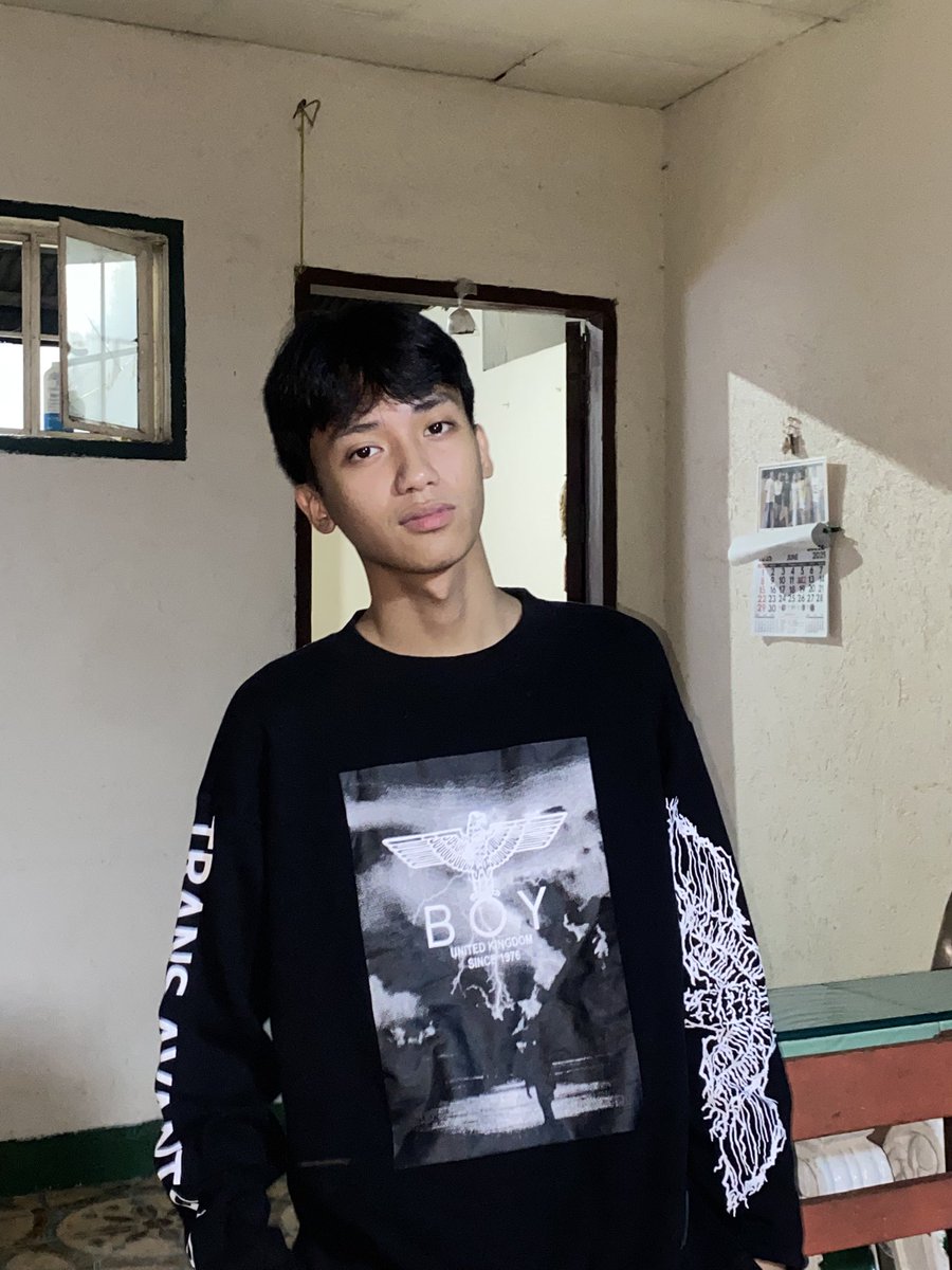 ady (@vldmyrcstd) on Twitter photo 