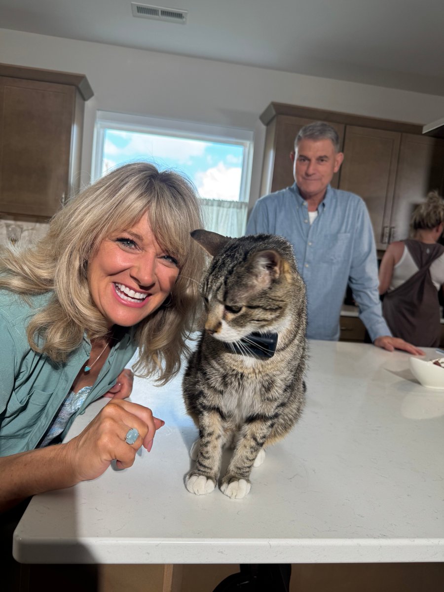 Catch a behind-the-scenes moment from the PowerHouse TV set! Today’s special guest is Charlie, giving his creative input and keeping a close eye on the crew to make sure everything runs purr-fectly.

Visit bit.ly/3ZXEgcM or catch us anytime at bit.ly/3HyCLM5