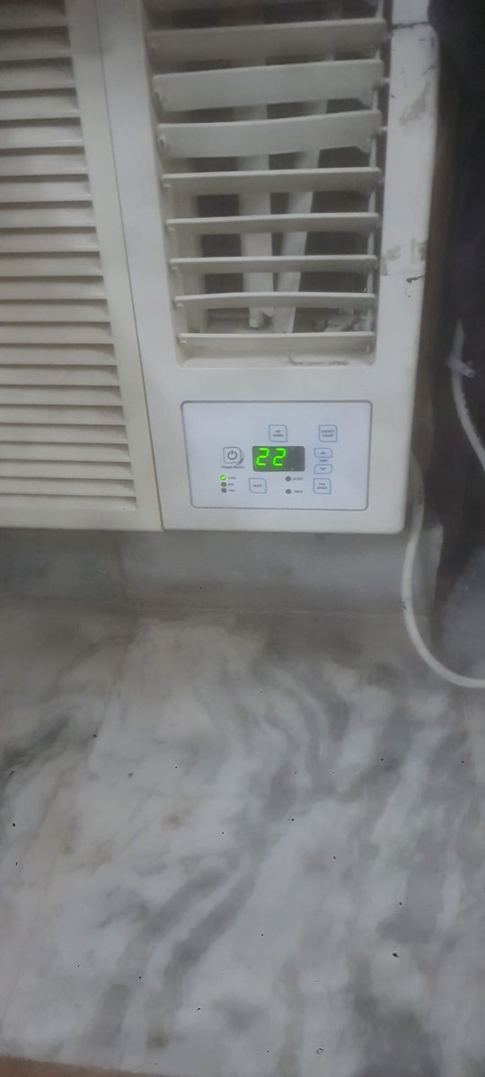 baabbe85's tweet photo. @ajeetbharti Bhaiya 22 par chal raha hai , Dekh lo 

Mann to kabhi kabhi karta hai ki 20,18,16 par kar लें परंतु फिर प्यारे पूज्य देवरहा बाबा सरकार / पूज्य पहाड़ी बाबा सरकार  की बातें याद आ जाती है कि बिजली का जितना जरूरत है उतना ही उपयोग करो ।। जय श्री राम https://t.co/j6BcZ2NVsc