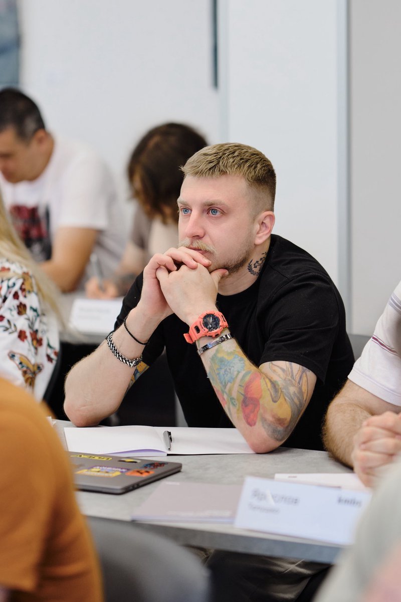 Хочеться подякувати <a href="/kmbs_ua/">kmbs</a>, фонду <a href="/razomforukraine/">Razom for Ukraine 🇺🇸🤝🇺🇦</a>, 1му корпусу Національної гвардії України «Азов»<a href="/azov_media/">First Corps Azov of the National Guard of Ukraine</a> за необхідне та важливе навчання. Люди це наш найважливіший ресурс і треба розвивати його.