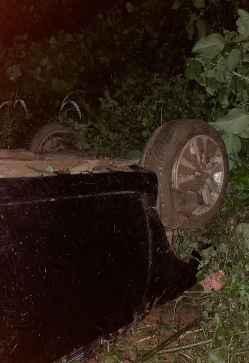 𝔸𝕟𝕥𝕚▱𝕕𝕠𝕥𝕖✪ tweet media