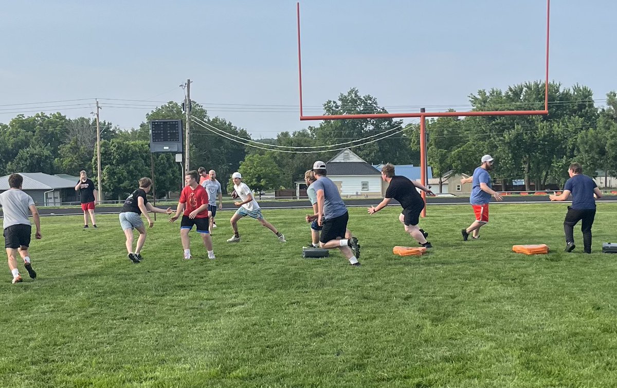 Feel we are making some major progress as a unit this week! Today was the best day we’ve had on the field yet! Coaches and players are working hard, let’s finish the week strong in the weight room tomorrow.

It’s a GREAT Day to be an EAGLE!