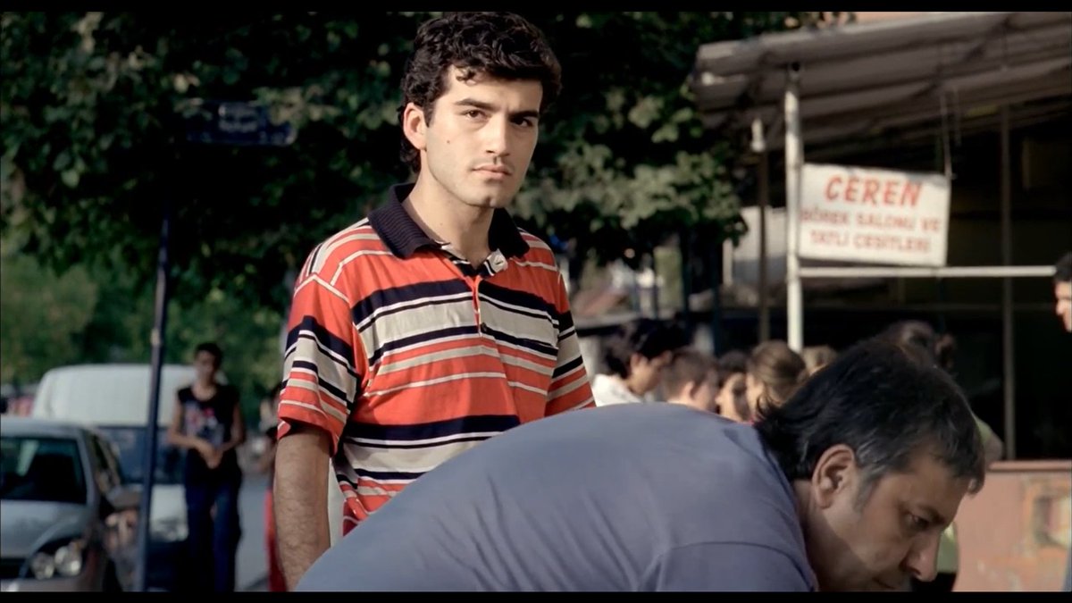 Bekir Uğur'a, Uğur Zagor'a, Zagor da serseriliğe aşıktı.