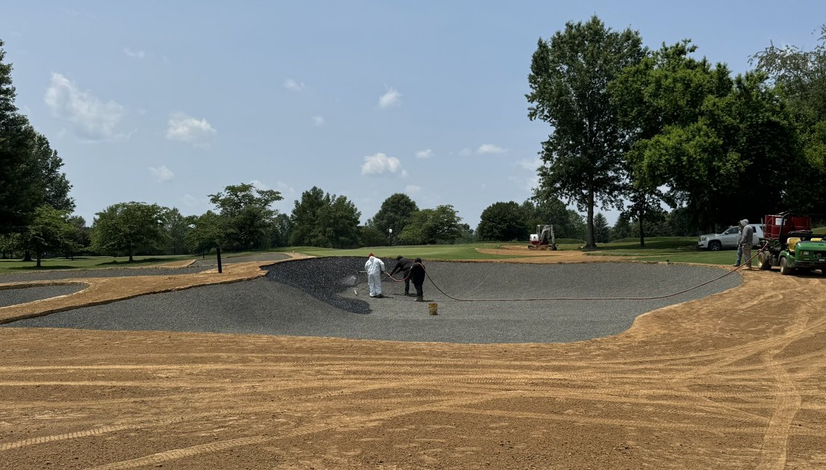 Spray Day in Upperville!
<a href="/mcdonaldgolfinc/">McDonald & Sons, Inc.</a> <a href="/Billy_Bunker/">Better Billy Bunker</a>