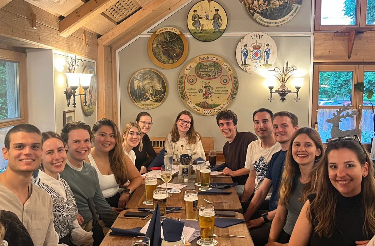 KlinPharm's tweet image. #KlinPharm in good cheer🍻Celebrating a new #Koboldlab paper out soon in @jitcancer