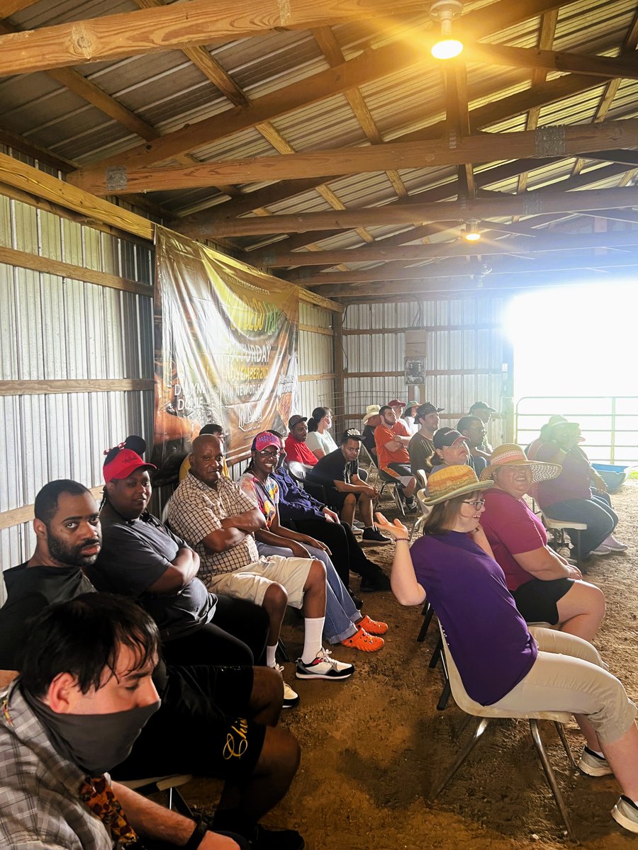 Arcofacadiana1's tweet image. HUGE thank you to Wayne Singleton &amp;amp; Same Ol' 2 Step for welcoming our St. Landry Day Program to their farm in Opelousas for a live Zydeco concert. Everyone had such a great time enjoying the music and the experience!🧡🎶

#ArcOfAcadiana #AchieveWithUs #DayProgram