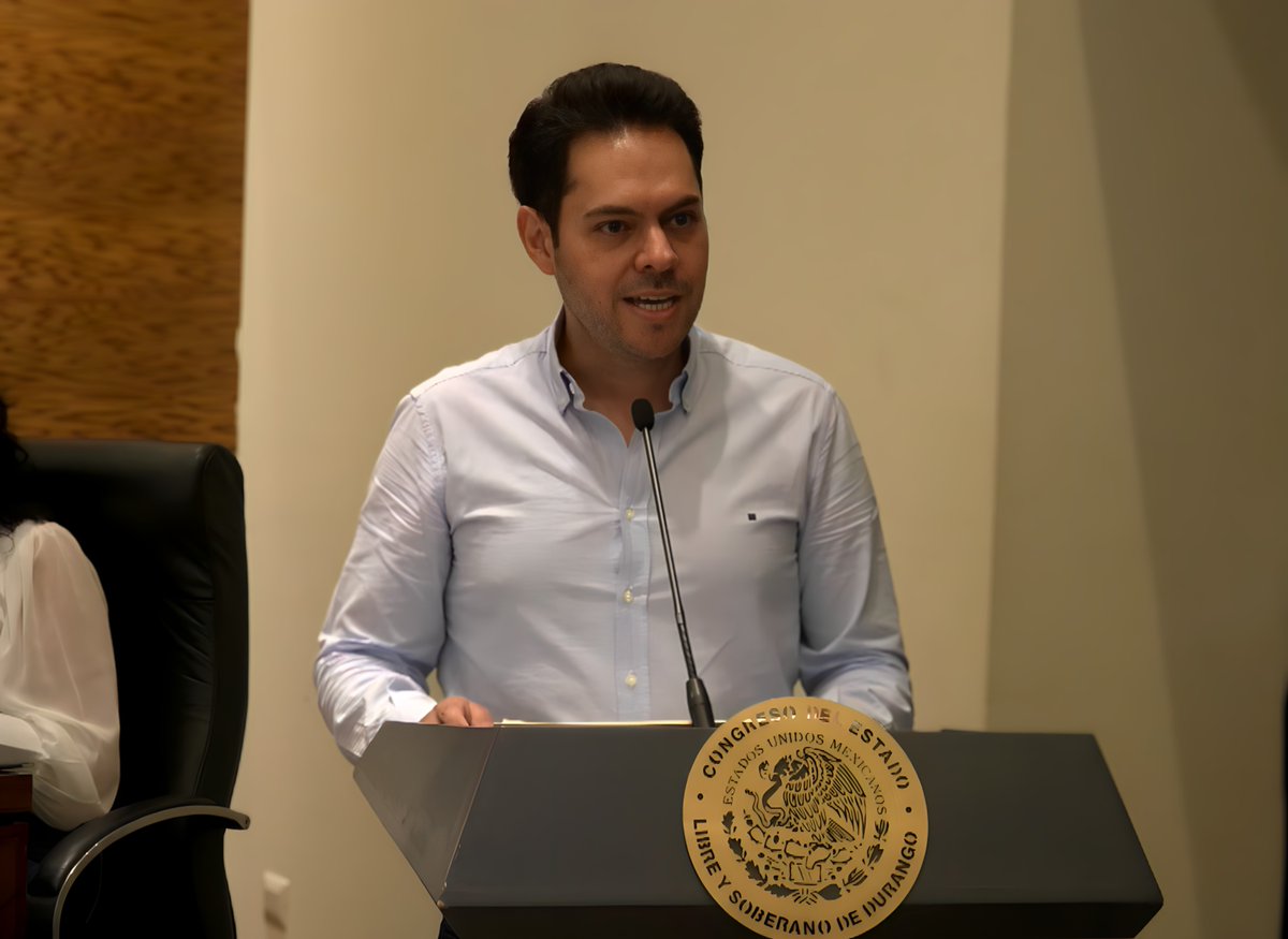 Congreso Durango (@congresodurango) on Twitter photo En sesión de la Comisión Permanente, el diputado <a href="/AMojicaNarvaez/">Alejandro Mojica</a>, de los <a href="/dipPANdgo/">Diputados PAN Dgo</a>, alzó la voz por los productores de mezcal artesanal de Durango, al presentar la iniciativa que busca exentarlos del Impuesto Especial sobre Producción y Servicios (IEPS).
congresodurango.gob.mx/2025/06/11/pro… En sesión de la Comisión Permanente, el diputado <a href="/AMojicaNarvaez/">Alejandro Mojica</a>, de los <a href="/dipPANdgo/">Diputados PAN Dgo</a>, alzó la voz por los productores de mezcal artesanal de Durango, al presentar la iniciativa que busca exentarlos del Impuesto Especial sobre Producción y Servicios (IEPS).
congresodurango.gob.mx/2025/06/11/pro…