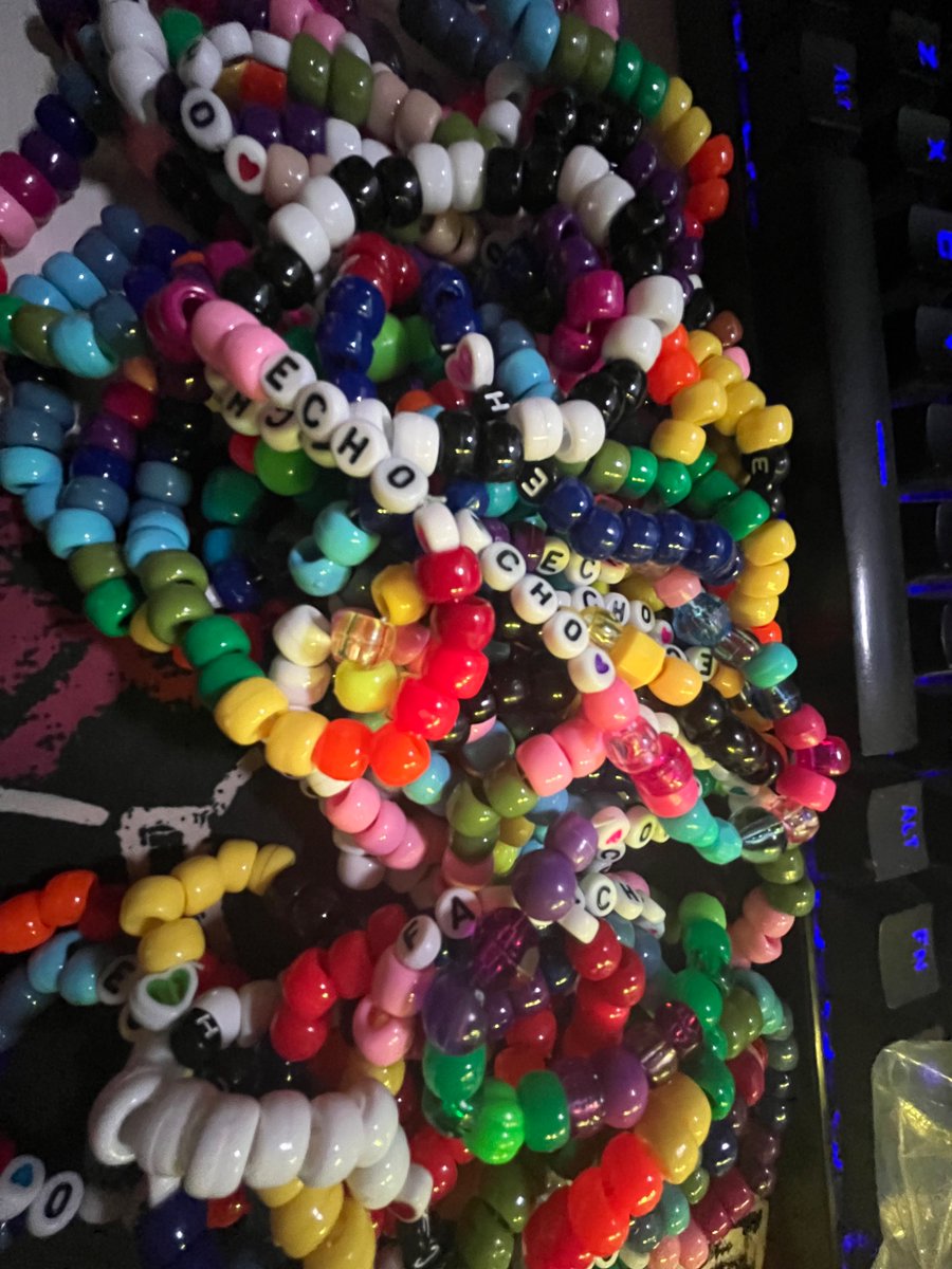 hi i made a lot of echo bracelets in preparation for faux tip me literally anything at the merch table and you’ll get one! a dollar? cool! a neat rock? swag! your social security number? epic! see u saturday :)