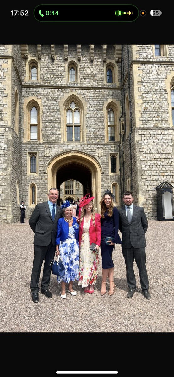 DawnAstle9's tweet image. My family and I had the most wonderful time at Windsor Castle today for my #MBE Investiture.
From driving down The Long Walk, walking through the marvellous rooms within the castle, meeting really friendly staff who literally couldn’t do enough for you right through to to being…