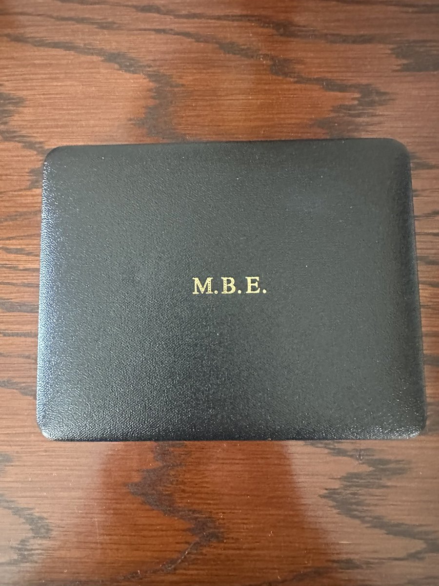 DawnAstle9's tweet image. My family and I had the most wonderful time at Windsor Castle today for my #MBE Investiture.
From driving down The Long Walk, walking through the marvellous rooms within the castle, meeting really friendly staff who literally couldn’t do enough for you right through to to being…