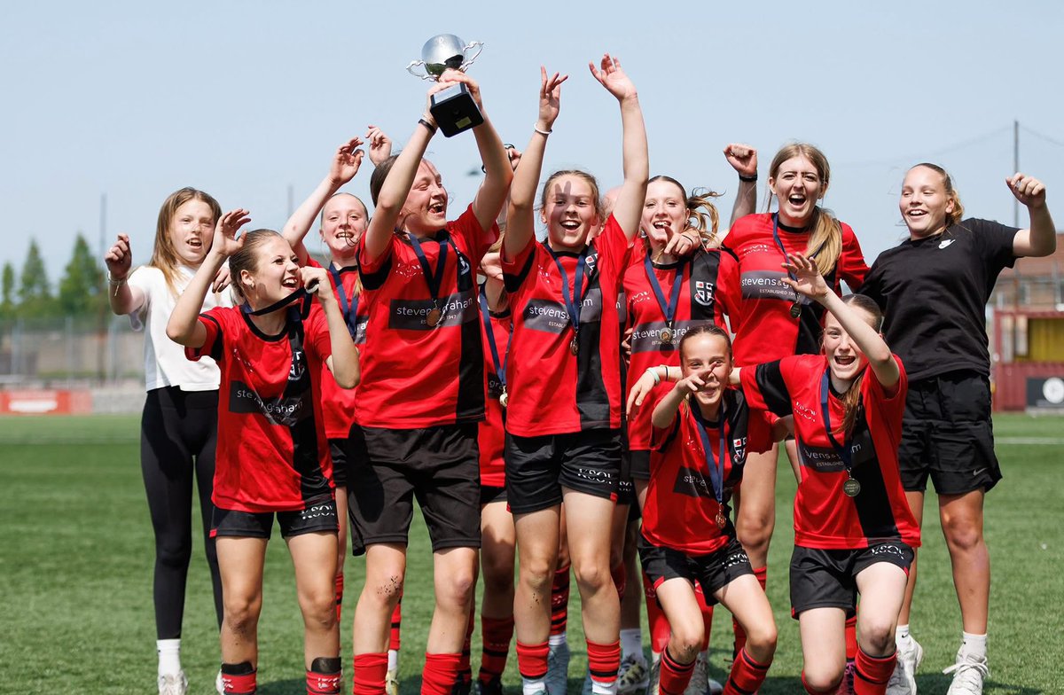 Carnoustie High tweet media