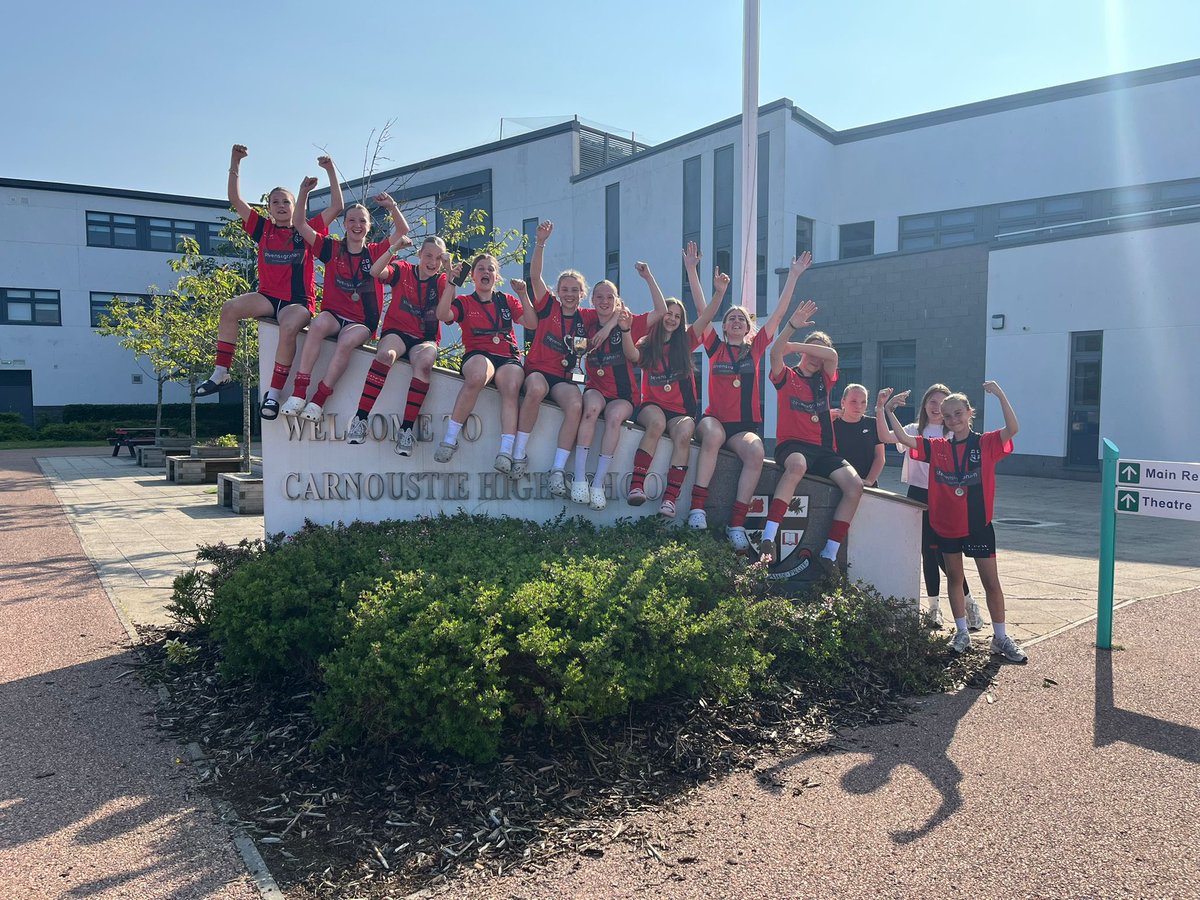 Carnoustie High tweet media