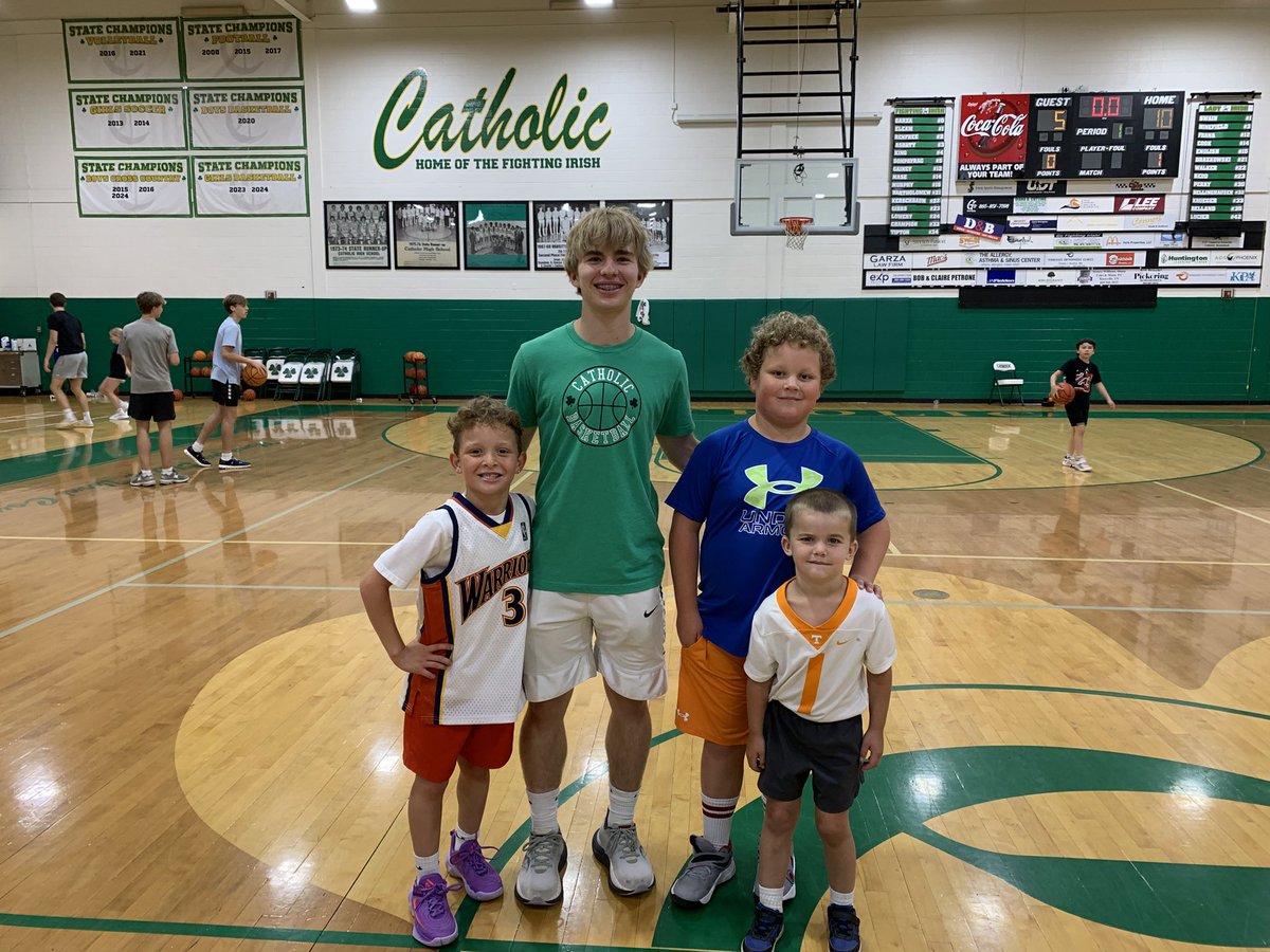 Travis Mains (@mainstravis) on Twitter photo <a href="/catholic_hoops/">Knoxville Catholic Men’s Basketball</a> had a incredible week with a special group of young people. <a href="/catholic_hoops/">Knoxville Catholic Men’s Basketball</a> had a incredible week with a special group of young people.