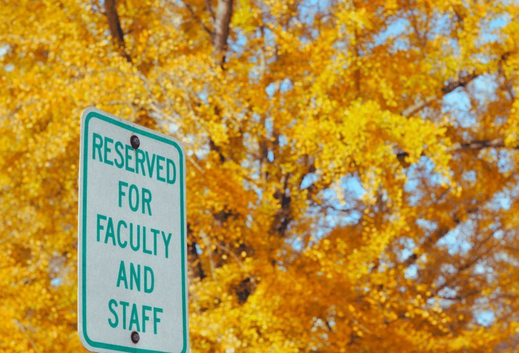 Honors WP tweet media