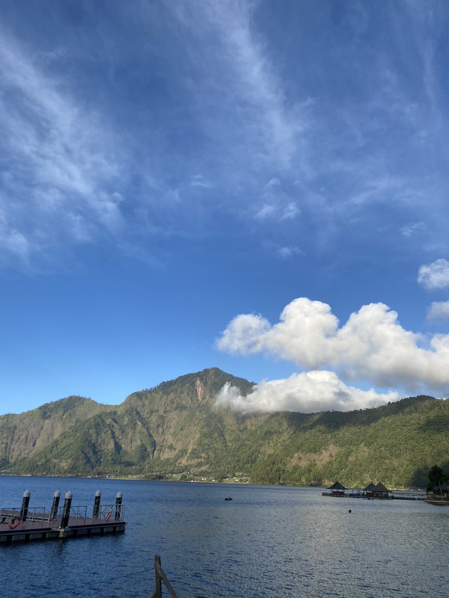 orangnya :                       hasil fotonya :
