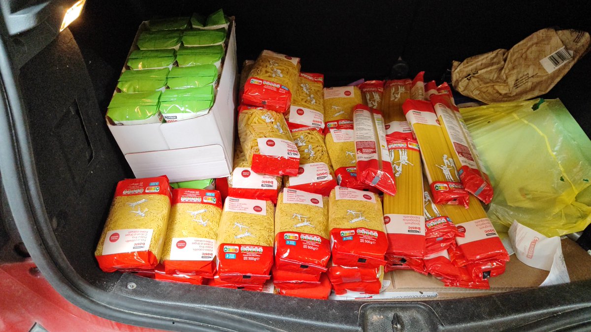 Siguen llegando aportaciónes de gente que no puede acudir a la carrera, nos hacen donativo a <a href="/ziordirunning/">running ziordi</a> y nosotros mismo pillamos la comida para el comedor social Paris 365, gracias <a href="/qanqui/">kiko</a> , gracias Julián