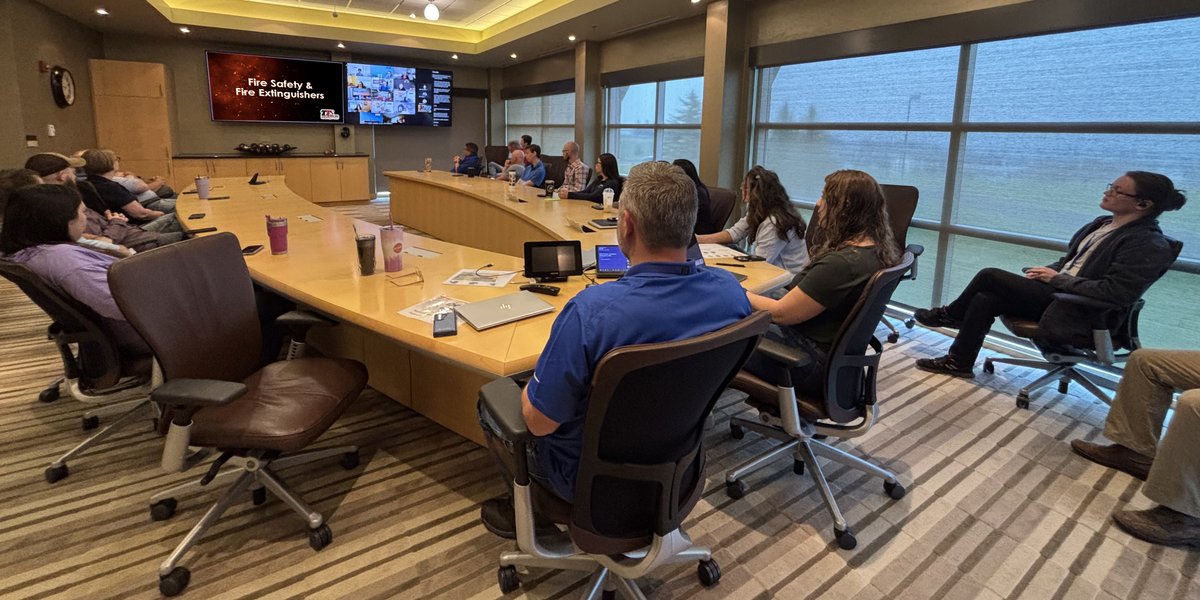 DCN_ND's tweet image. π₯π§―π©ΈKeeping your data secure isn't just about digital protection, it's physical too. That's why this week our entire team participated in annual fire safety and bloodborne pathogen training with Kyla from Technical Training & Safety. Safety first!