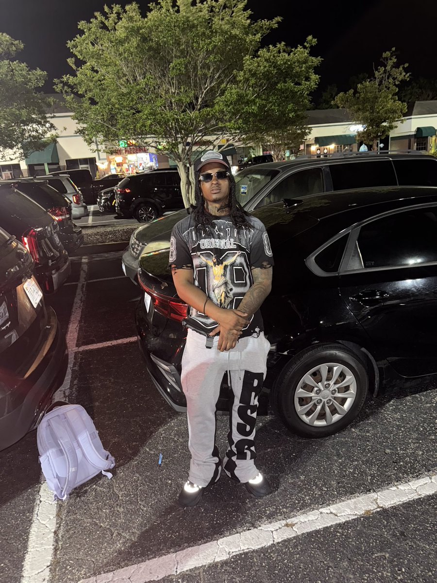 bringyafriend's tweet photo. Put these up here jus to delete the app after 💚 #freedapress ⛪️🛡️ https://t.co/tHPNbwWNNX