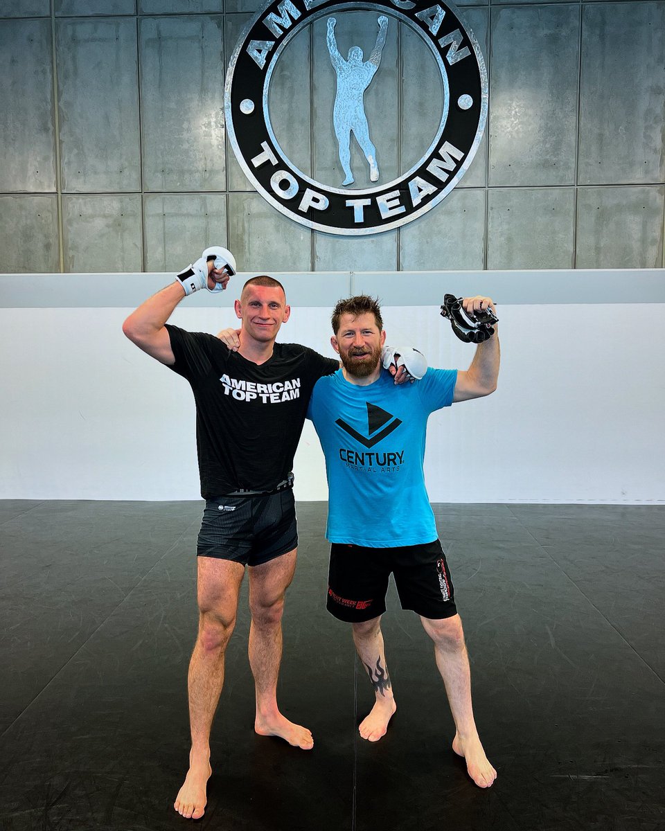 Second home 🇺🇸🔝

<a href="/AmericanTopTeam/">American Top Team</a> 
<a href="/mikebrownmma/">Mike Thomas Brown</a>