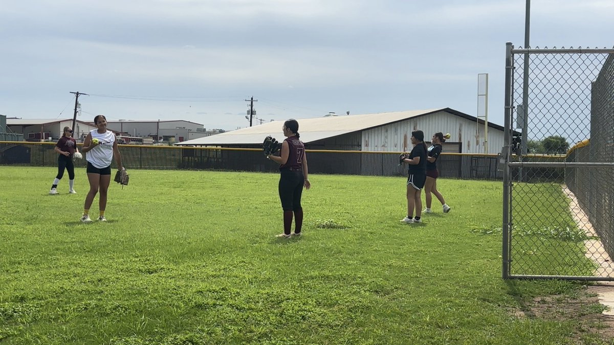 Poteet Softball tweet media