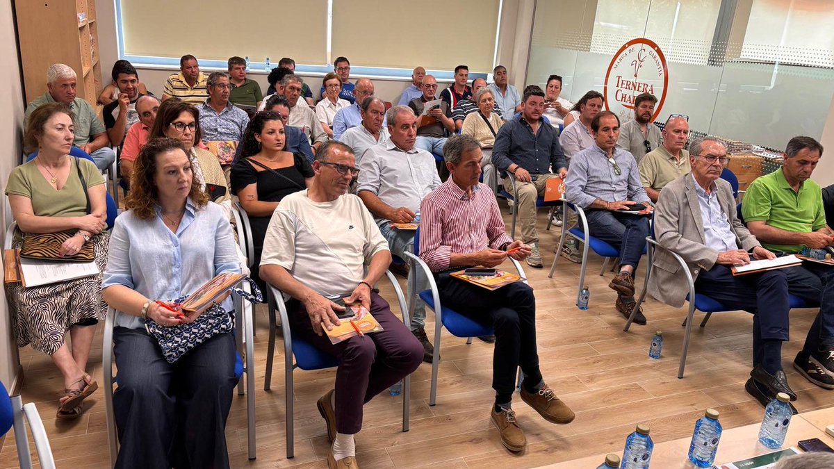 El pasado lunes celebramos nuestra XXVI Asamblea General en ella se revisaron y aprobaron las cuentas y actividades realizadas en el año 2024 y se presentó el plan estratégico 2025-2028 como puntos más fuertes. Gracias a todos nuestros socios por el interés mostrado