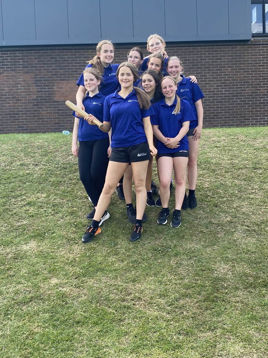 garforthPEdept's tweet photo. First rounders match of the summer for this wonderful year 10 team , πππ#teamgarforth https://t.co/tiVHl3PWBN