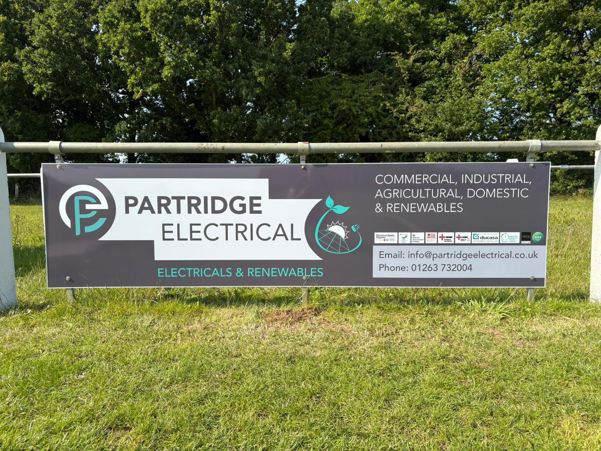 aylsham_fc's tweet photo. 👏THANK YOU 👏

A massive thank you to Partridge Electrical Services for sponsoring a pitch side board.

We really appreciate the support from local businesses 💙🧡 https://t.co/y1R78NOFJO