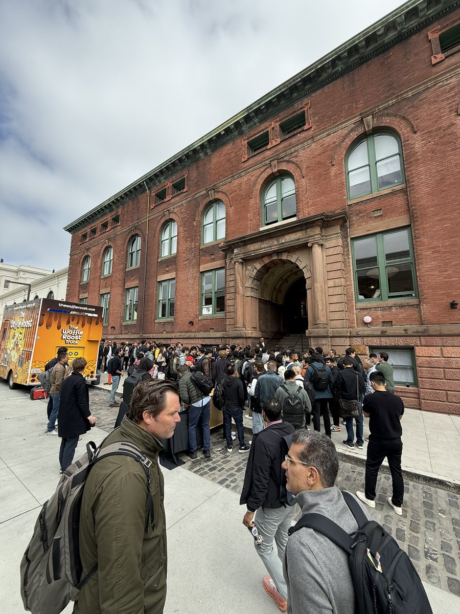 The investor scrum to get into YC demo day. Too many damn VCs