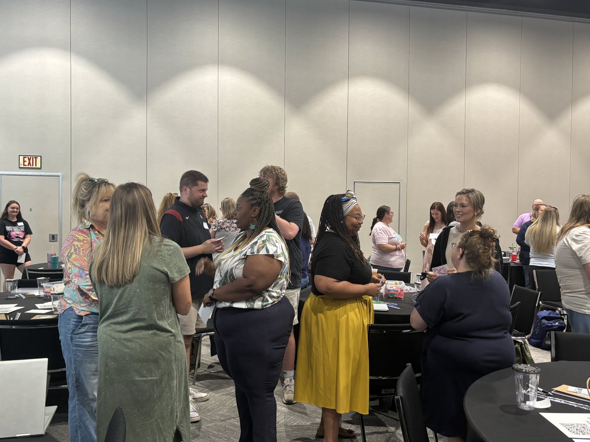 Kathymhouse's tweet image. An amazing day of learning with OVEC’s First-Time, Long-Time recipients.  The enthusiasm of these new and veteran educators was a joy on a beautiful summer day 🌞