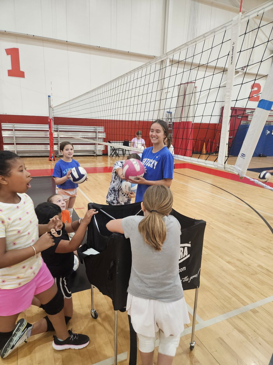 Coach Johnson tweet media