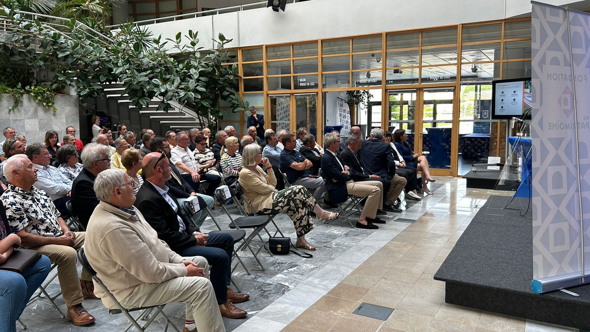 Préfet du Jura (@prefet39) on Twitter photo Patrimoine : Tous mobilisés !
🏛️Grâce à la <a href="/fond_patrimoine/">Fondation du patrimoine</a> et à l'engagement des bénévoles, élus, partenaires, des projets de restauration voient le jour dans le Jura.
Hier, des initiatives exemplaires ont été récompensées .
Préservons nos trésors !
leprogres.fr/culture-loisir… Patrimoine : Tous mobilisés !
🏛️Grâce à la <a href="/fond_patrimoine/">Fondation du patrimoine</a> et à l'engagement des bénévoles, élus, partenaires, des projets de restauration voient le jour dans le Jura.
Hier, des initiatives exemplaires ont été récompensées .
Préservons nos trésors !
leprogres.fr/culture-loisir…