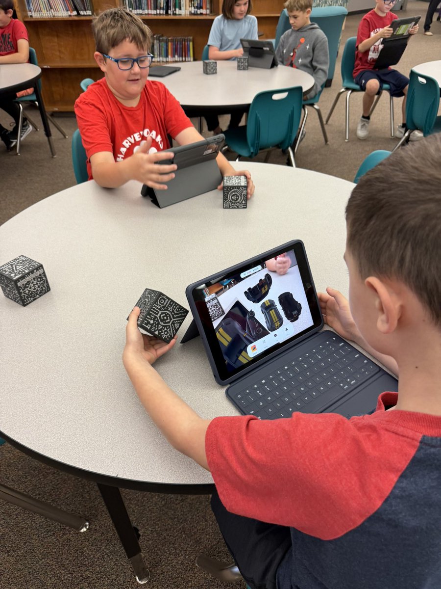 🌟 We LOVED 🥰 spending time with the students &amp; staff at STEAM Summer School 🤯 <a href="/Seesaw/">Seesaw</a> <a href="/mergeedu/">#MergeEDU</a> <a href="/MillardPS/">Millard Public Schools</a>