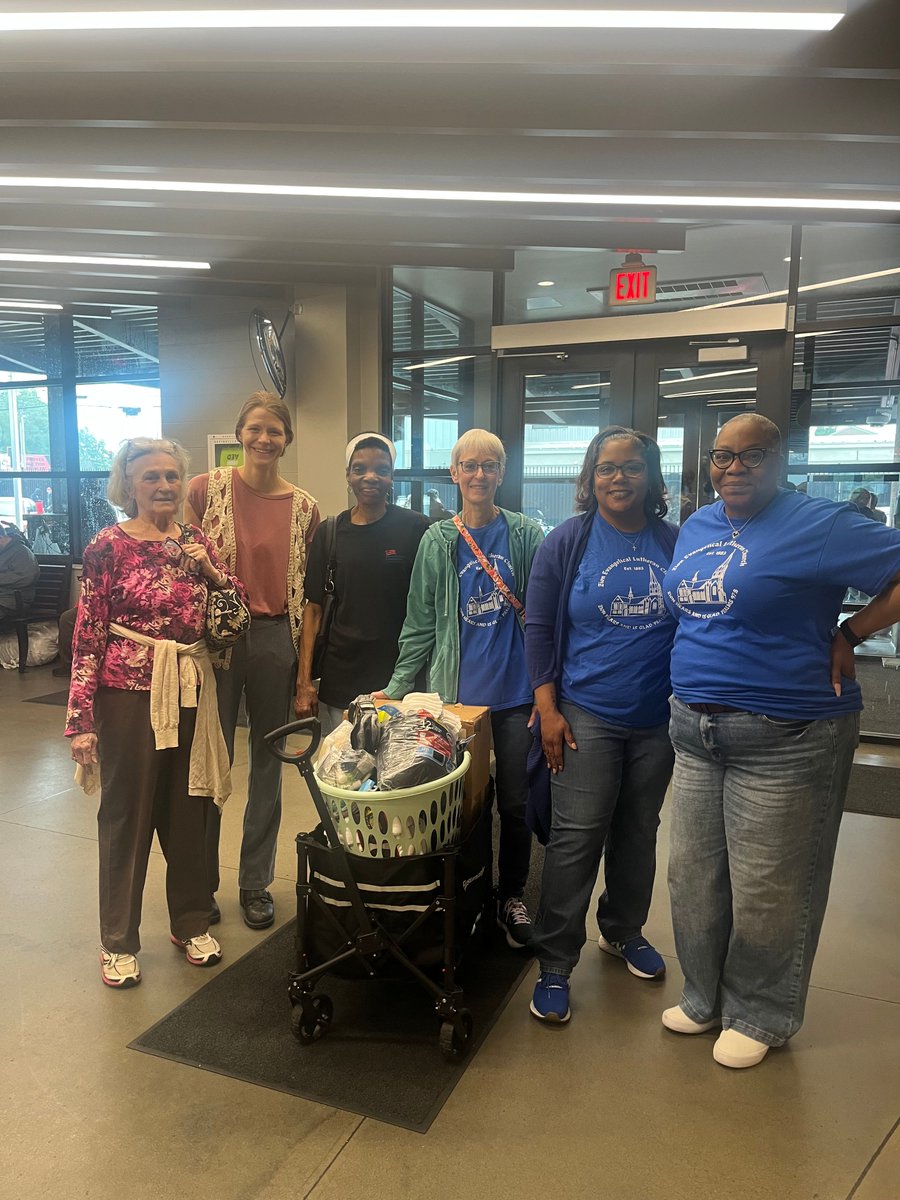 We were honored to welcome Zion Evangelical Lutheran Church for a recent tour of The Rescue Mission! They generously brought a donation in celebration of the upcoming Father’s Day. We’re so grateful for their partnership and heart for those we serve!