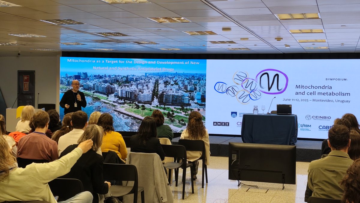 Continuamos con el Dr. <a href="/atrostchansky/">Andrés Trostchansky</a> de <a href="/ceinbio/">CEINBIO</a> <a href="/fmedoficial/">fmedoficial</a> <a href="/Udelaruy/">Universidad de la República</a>