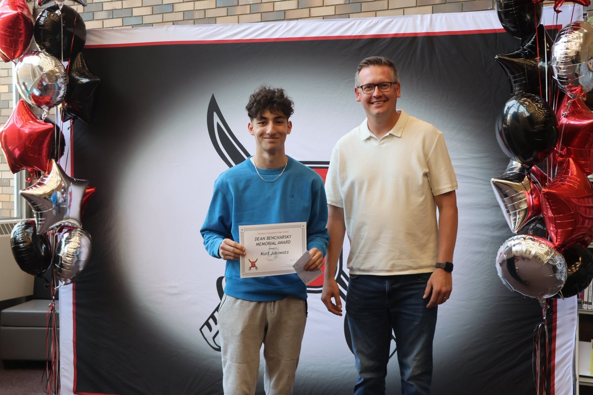 Congratulations to Kurt Jakowatz from @salcompsabres, this year’s recipient of the Dean Bencharsky Award!

Kurt’s dedication to learning, growth, and the future of the trades makes him a standout, and we’re proud to support his journey. 👏🔧🎓