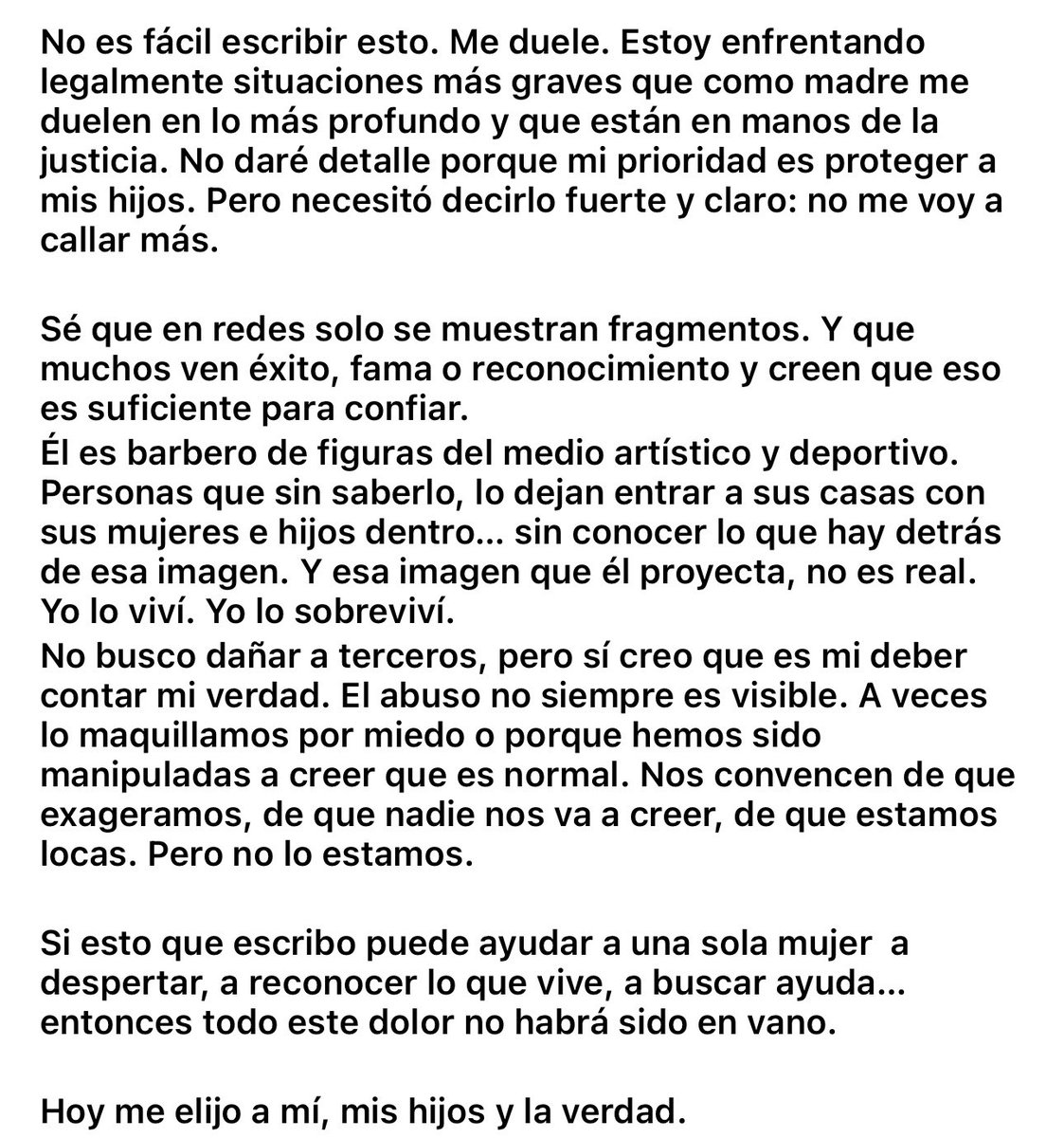Hoy quiero compartir algo que durante muchos años callé.

#NoEsMiCulpa #YoSíTeCreo #RompoElSilencio #MamáQueProtege #ViolenciaNoEsAmor #NoMásMentiras