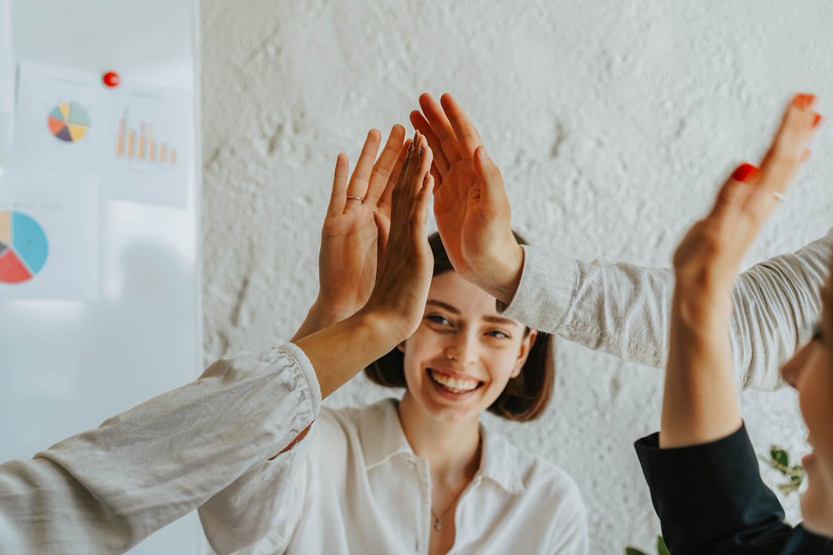 Companies invest heavily in #tech to connect teams &amp; stakeholders, yet #CompanyCulture often gets in the way—silos &amp; resistance to change. The key to overcoming this? Joy. Learn how #leadership can boost joy to foster better connections &amp; collaboration. bit.ly/2XMCjCf