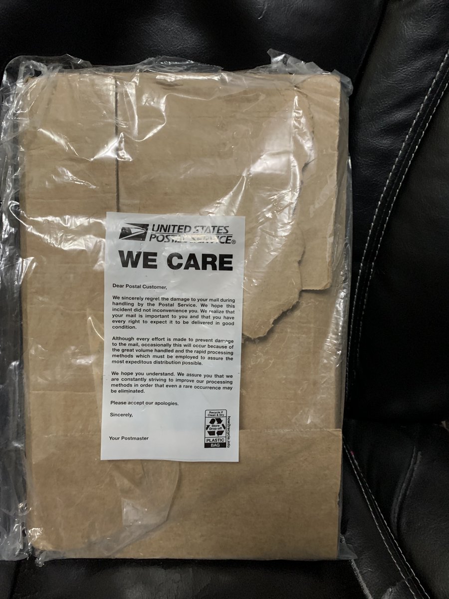 RudyardOlejnik's tweet photo. Hi @ClintHilinski 
Here's a first for me: It appears the US Postal Service took your book from my package and sent me the empty box. I've sent you a message on your campaign page regarding the issue and can send unredacted photos if required for next step resolutions. Thanks. https://t.co/8JxyAkRxvI