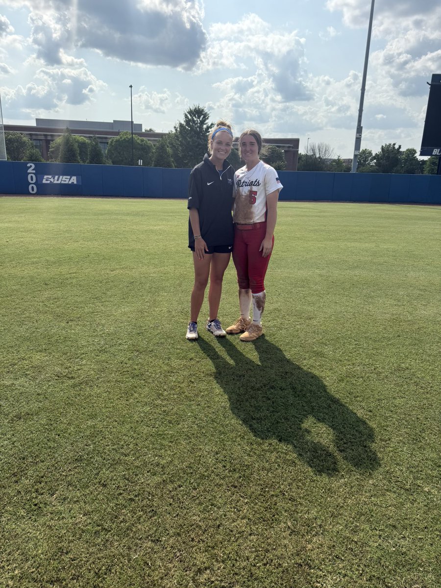 Had a fun time at MTSU yesterday. Thanks coaches for the amazing camp! <a href="/JBMTSUsoftball/">Jeff Breeden</a> <a href="/MT_Softball/">Middle Tennessee Softball</a> <a href="/GretchenMead27/">Coach Gretchen</a> <a href="/Bbrentz7/">Bryce Brentz</a>