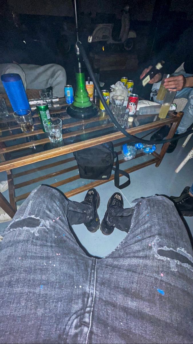 15ForceEtValeur's tweet photo. Beretta sur la taille, je pousse pas la fonte, je n'fais pas de traction
Ils veulent savoir combien j'gagne, et combien j'fais dans toutes les transactions. https://t.co/a4AM03Zgvh
