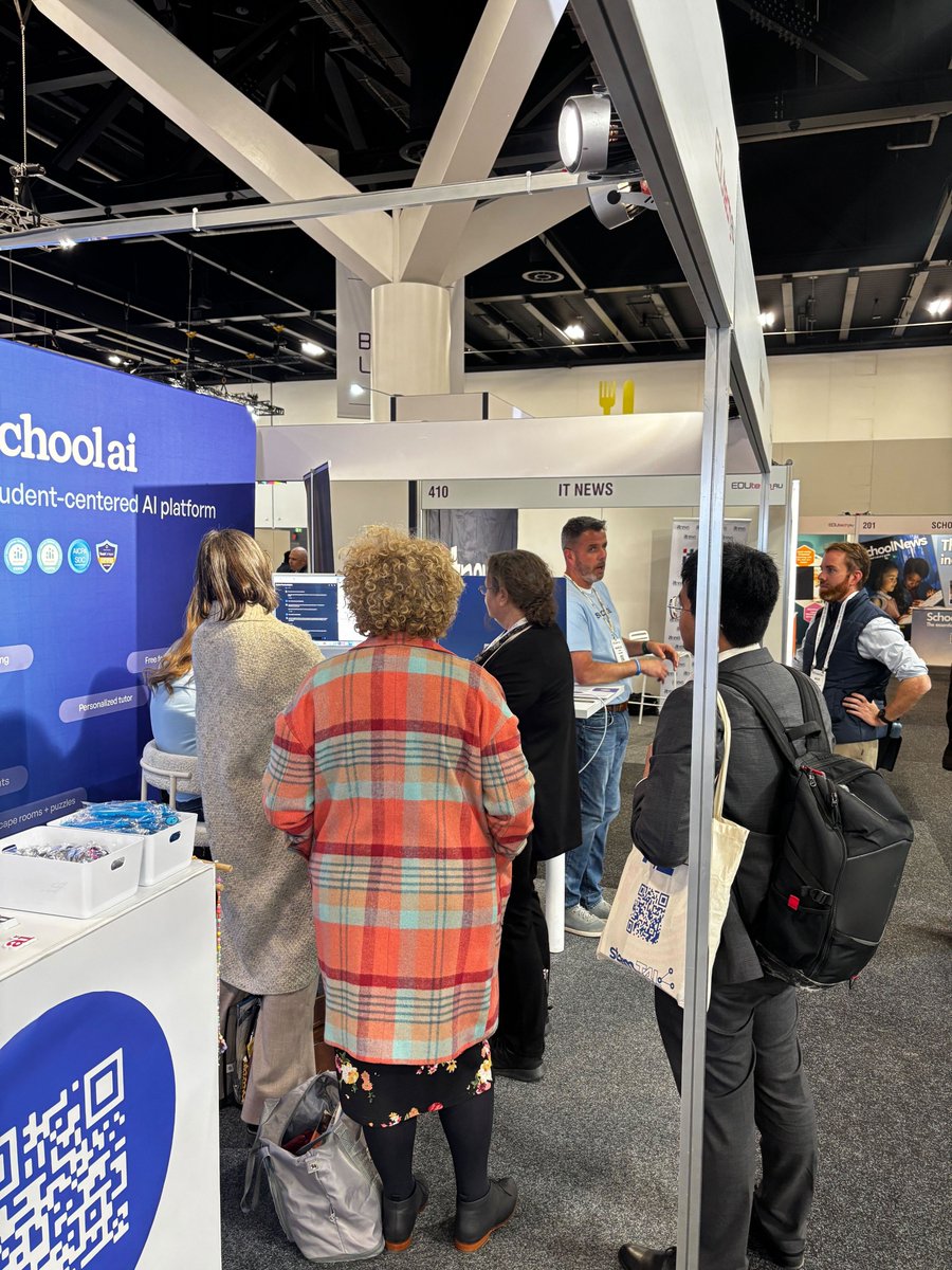 <a href="/HollyClarkEdu/">Holly Clark - The AI Infused Classroom</a> packed the house for her session at <a href="/EduTECH_AU/">EDUtech Australia</a> ! Cannot wait to share more with you! 

Feels so special to be surrounded by educators ready to integrate and absorb the latest in AI to better help their students. 

Let's make school awesome for every student, every