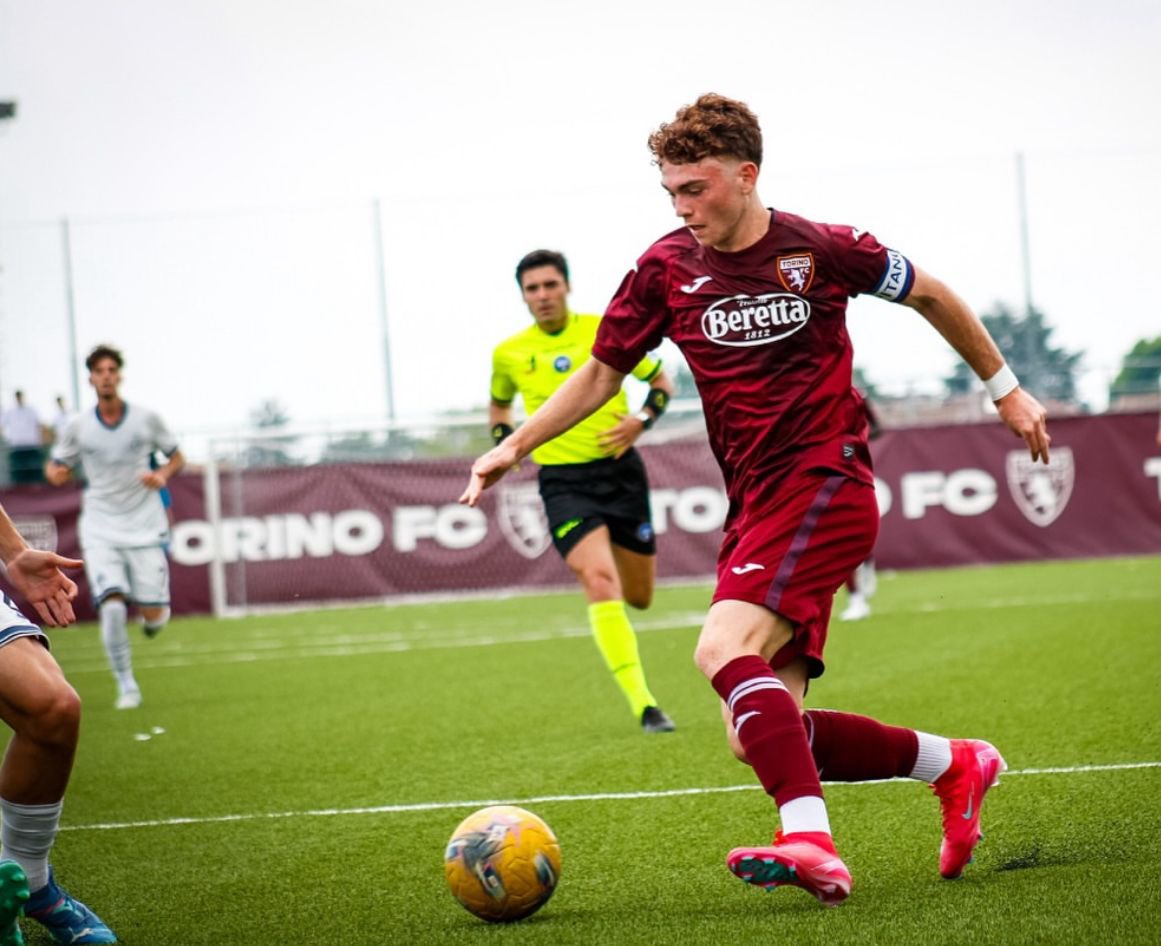 ToroGoal's tweet photo. 🔚‼️ Il @TorinoFC_1906 U17 di #Rebuffi vola alle Final Four Scudetto! Pareggio 2-2 pieno di emozioni contro l'@Inter dopo il 3-2 dell'andata, decisivi i gol dei classe 2008 David #Bonacina e Manuel #Amisano. In semifinale l'avversaria sarà la vincente di Roma-Udinese. #Torino https://t.co/dPz4maSMj2